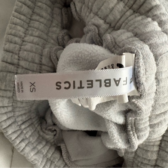 Fabletics Light Gray Drawstring Sweatpants - Picture 4 of 4